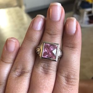 Sterling silver ring sz 7.5 with pink gemstone